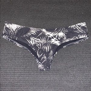 BILLABONG cheeky ruched bikini bottom